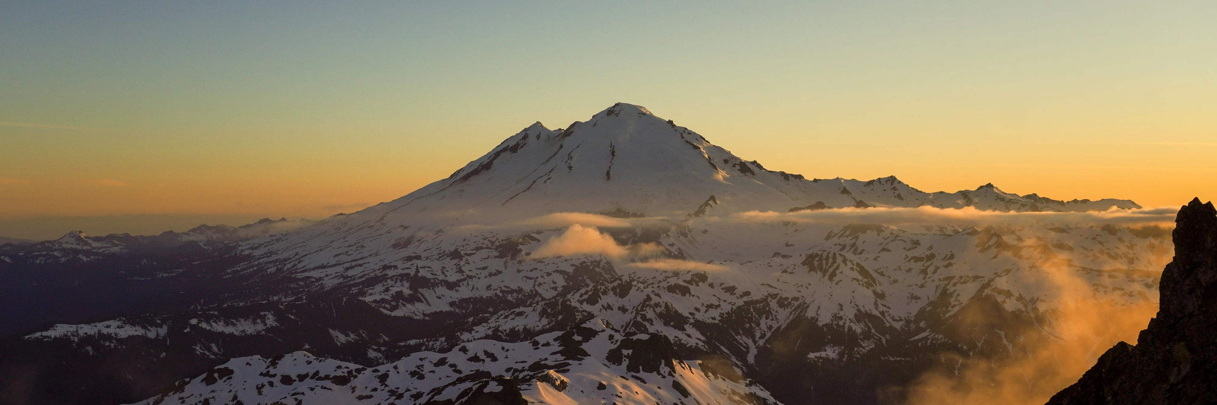 Mt Baker North Ridge Summit Climb - Image 3