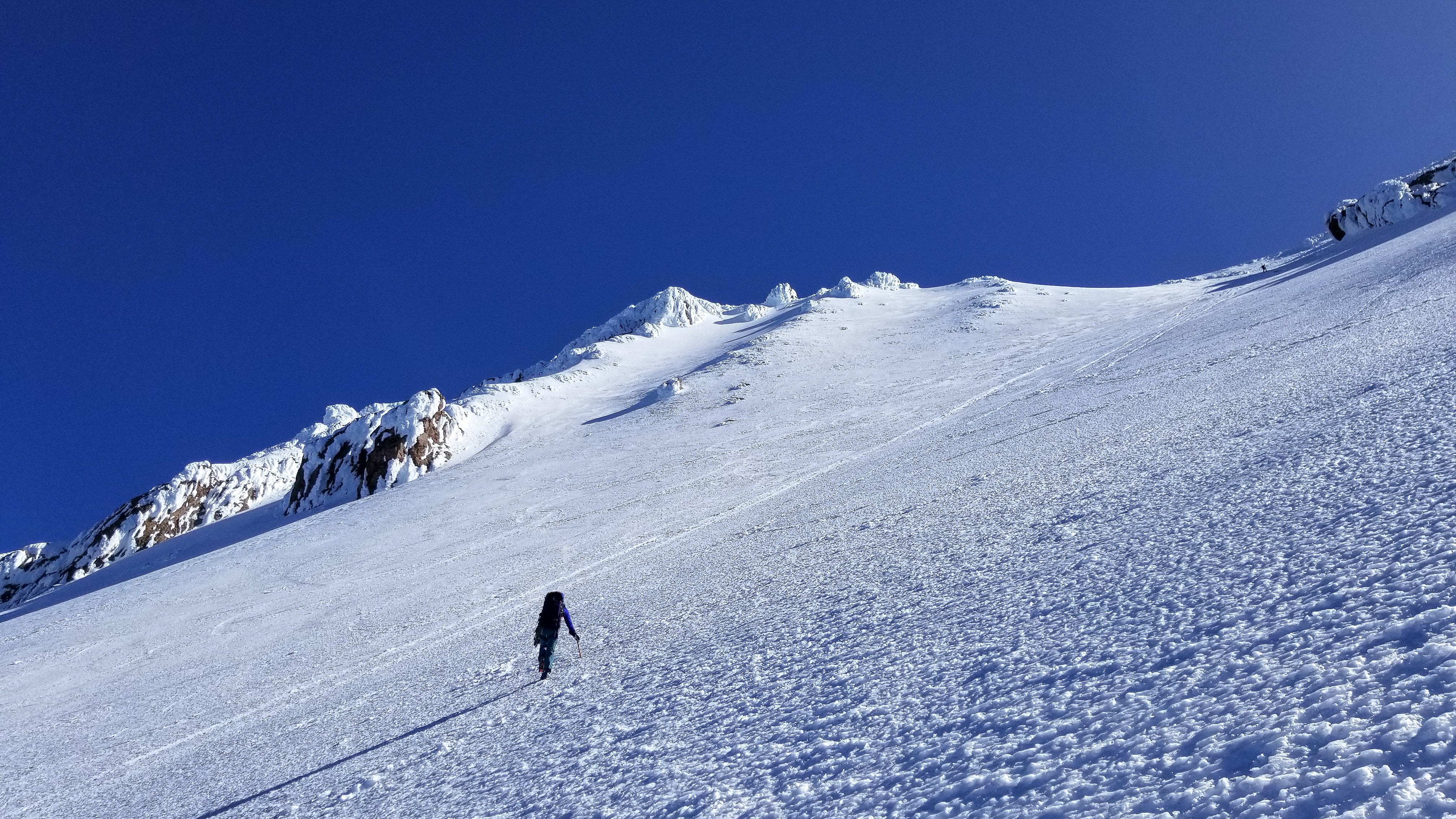 Mt Shasta Summit Climb - Image 5